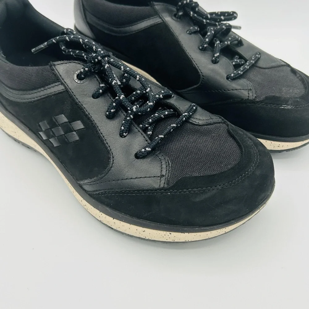 SAS Walking Shoes Mens Size 7.5 M Black Leather Suede Mesh Comfort Lace Up